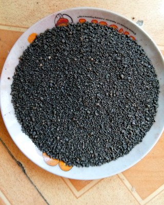 多領(lǐng)域應(yīng)用鐵精粉 從污水處理到冶金工業(yè)的多樣化需求