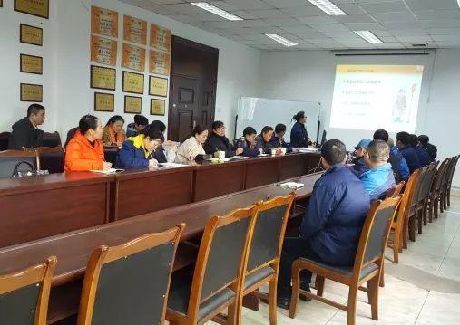 為什么中介介紹工作多是電子廠？工廠為何不自招？現實原因剖析